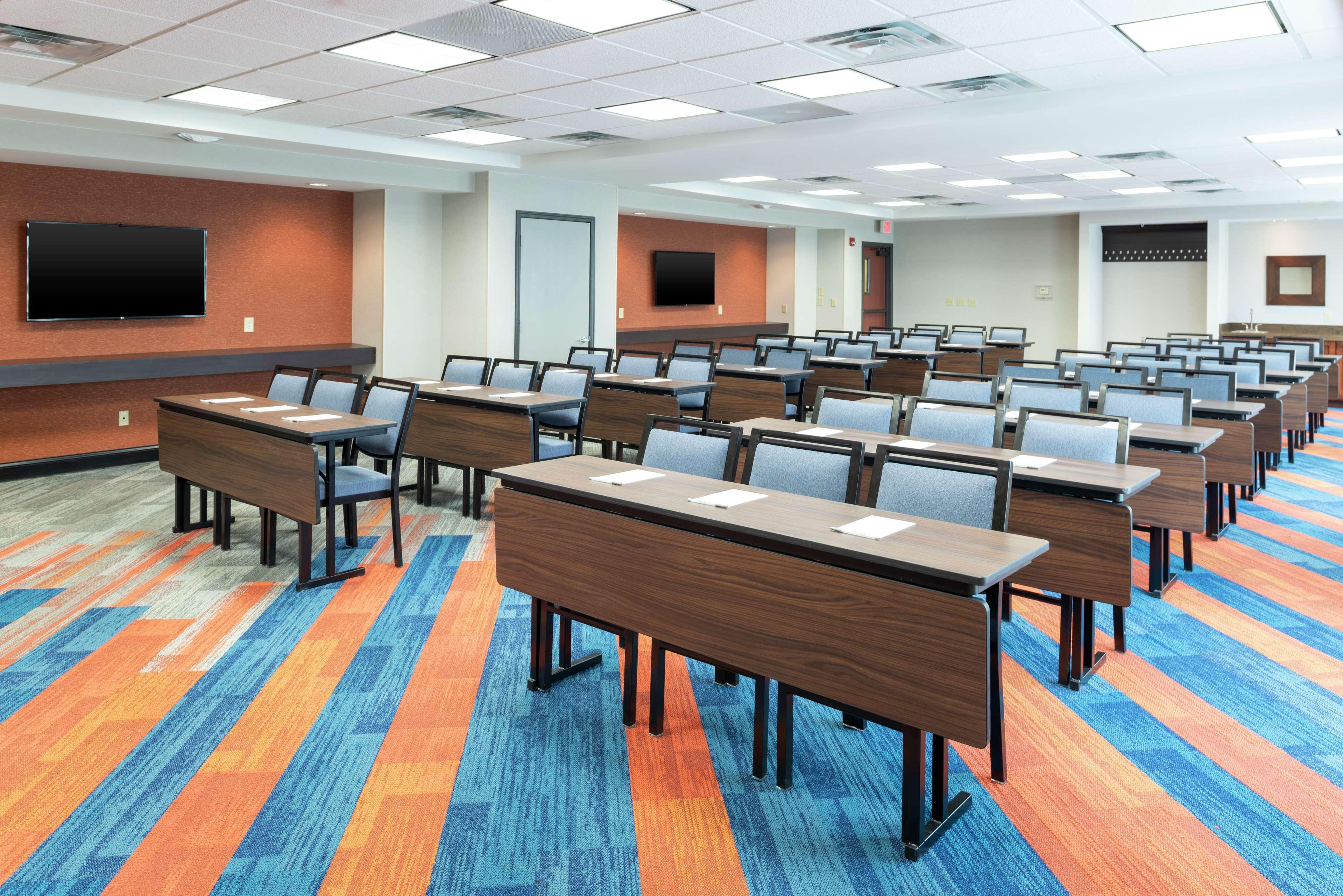 Hampton Inn & Suites Marshalltown Dış mekan fotoğraf