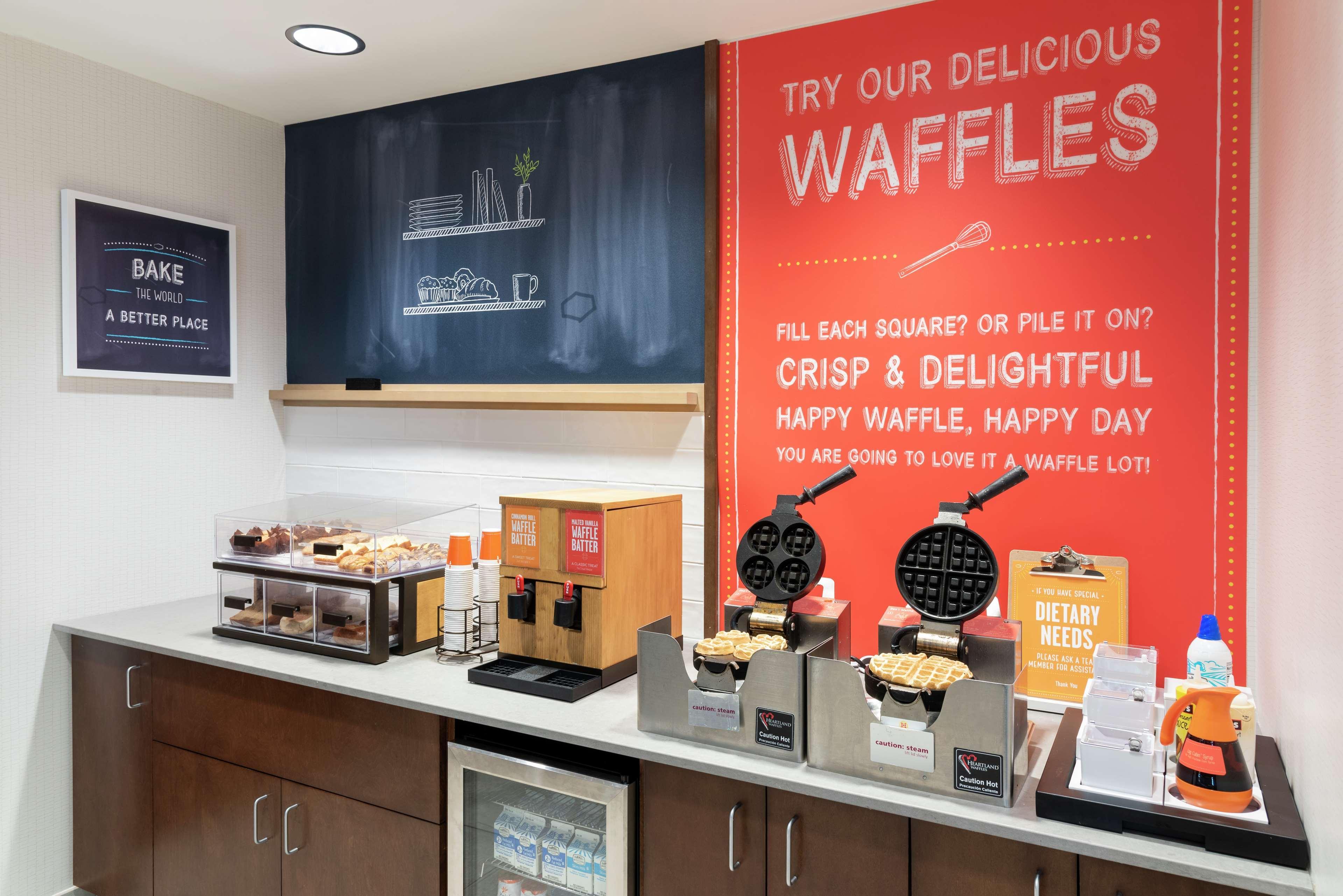 Hampton Inn & Suites Marshalltown Dış mekan fotoğraf